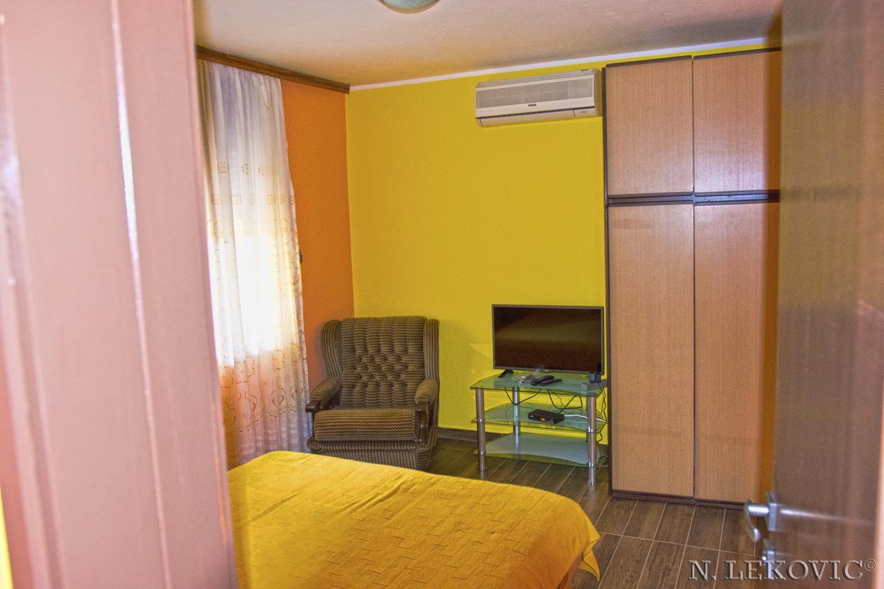 Guesthouse Bato Virpazar Exterior photo