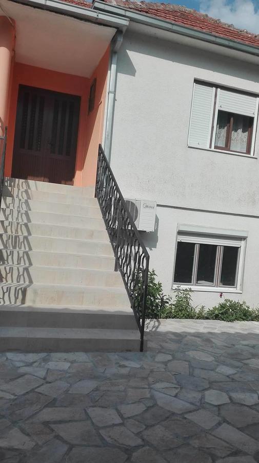 Guesthouse Bato Virpazar Exterior photo